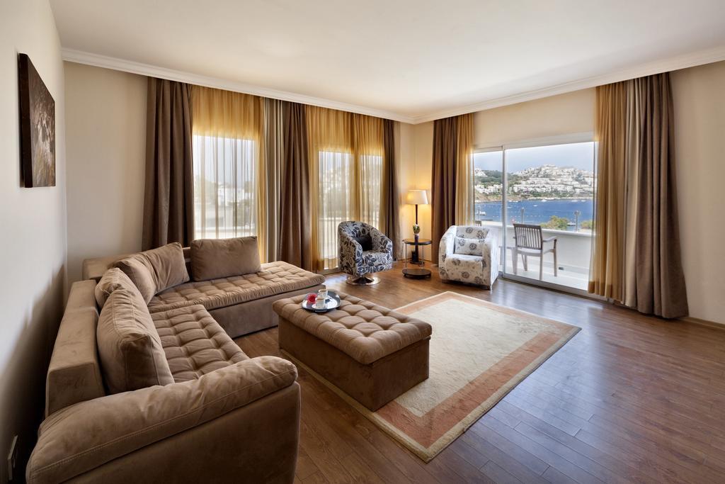 Suite Sea View,256950821:JPEG
